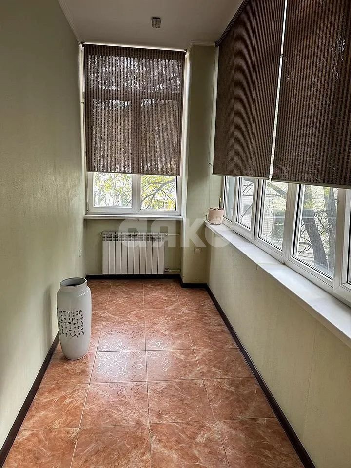 Фото №14: 2-комнатная квартира 72 м² - Ростов-на-Дону, Ленинский, ул. Обороны, 1