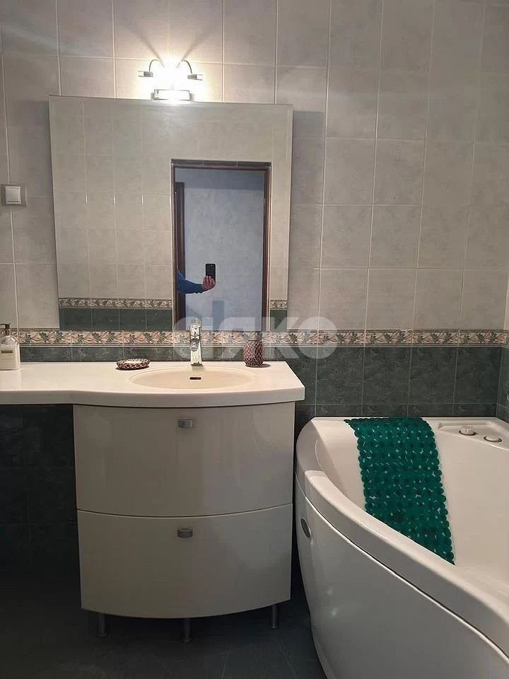 Фото №10: 2-комнатная квартира 72 м² - Ростов-на-Дону, Ленинский, ул. Обороны, 1