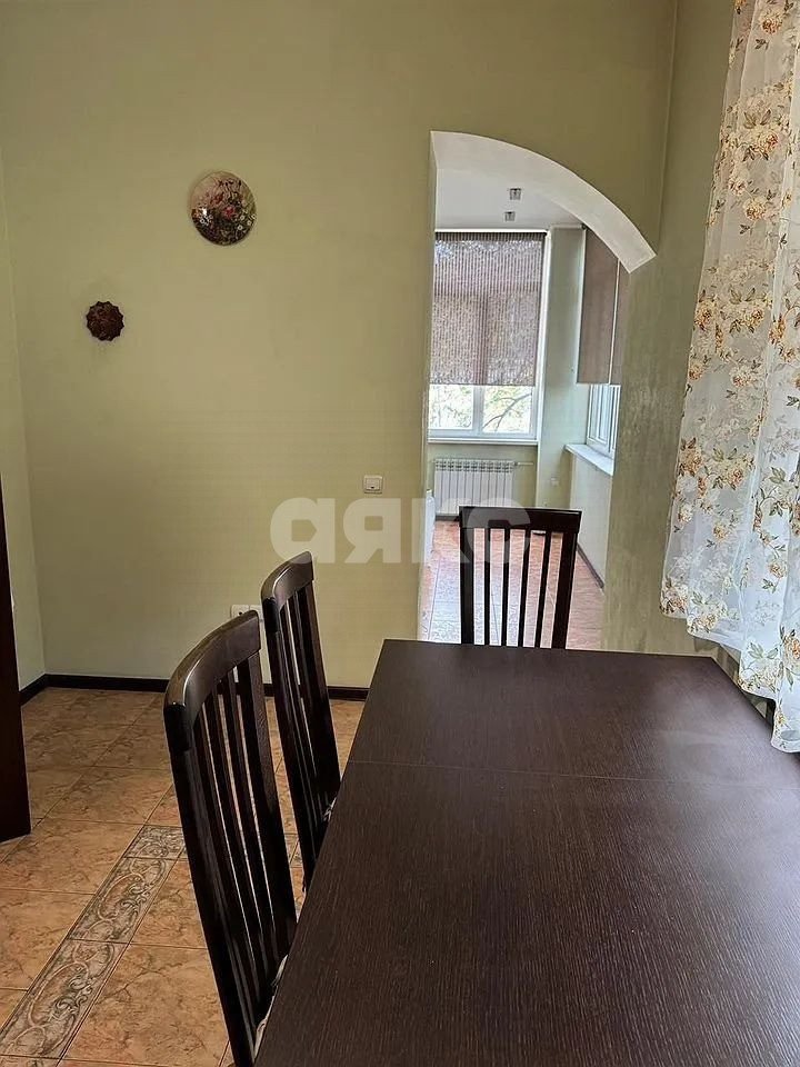 Фото №7: 2-комнатная квартира 72 м² - Ростов-на-Дону, Ленинский, ул. Обороны, 1