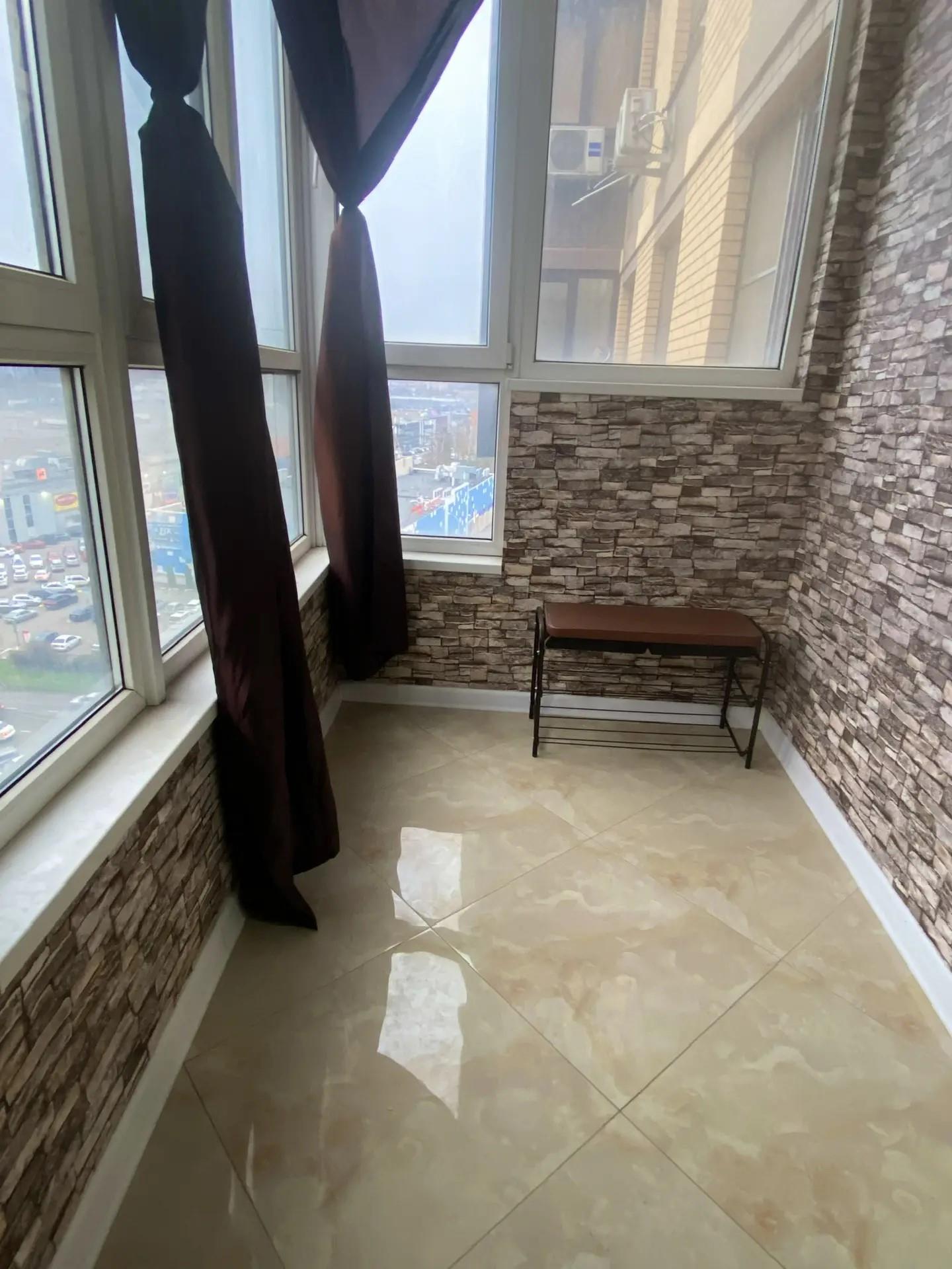 Фото №2: 1-комнатная квартира 40 м² - Краснодар, Карасунский внутригородской округ, Хлопчато-бумажный Комбинат, мкр. жилой комплекс Галактика, ул. Уральская, 71к1