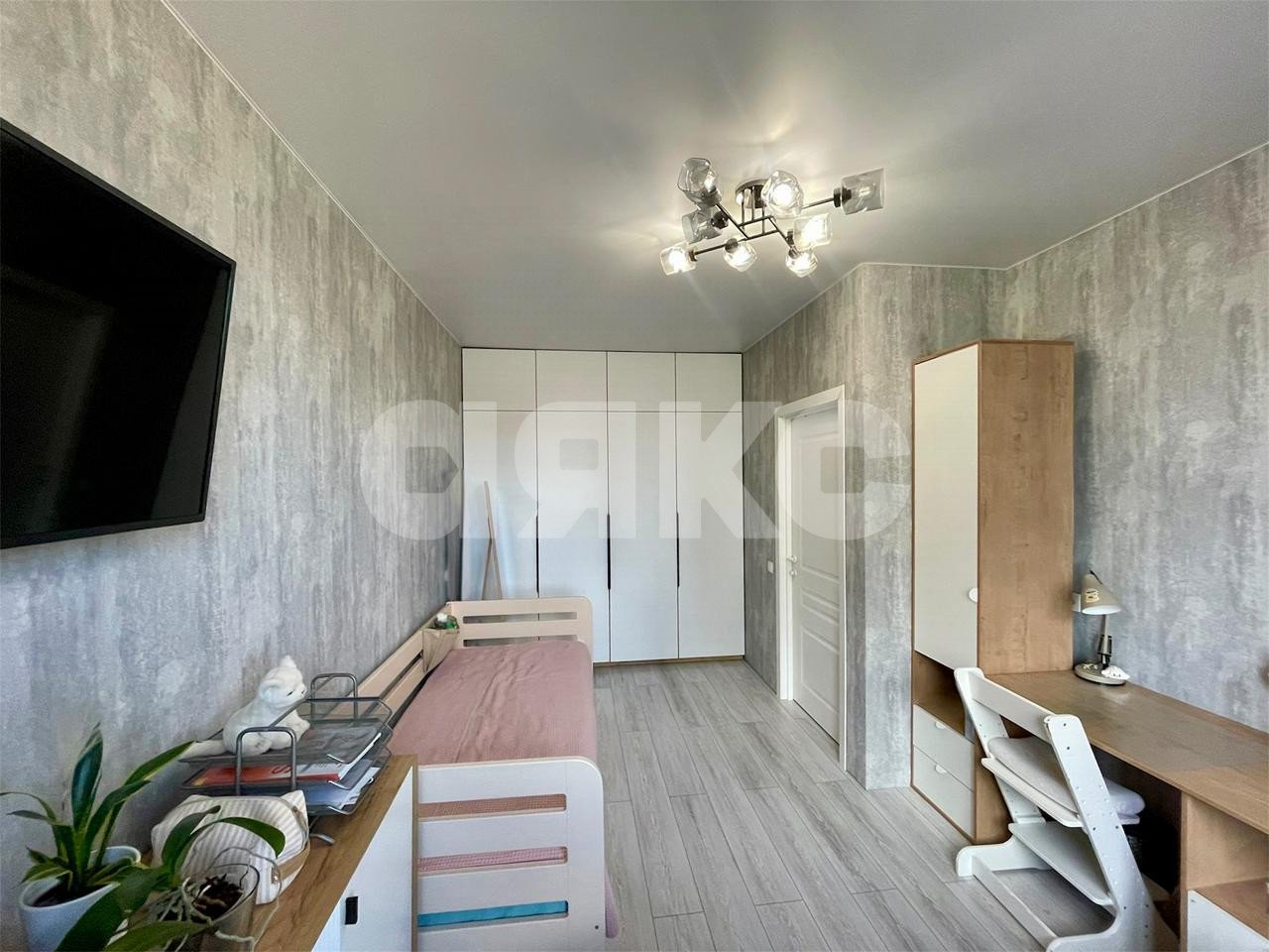 Фото №1: 1-комнатная квартира 34 м² - Новороссийск, жилой комплекс Аврора 2, ул. Мысхакское шоссе, 59