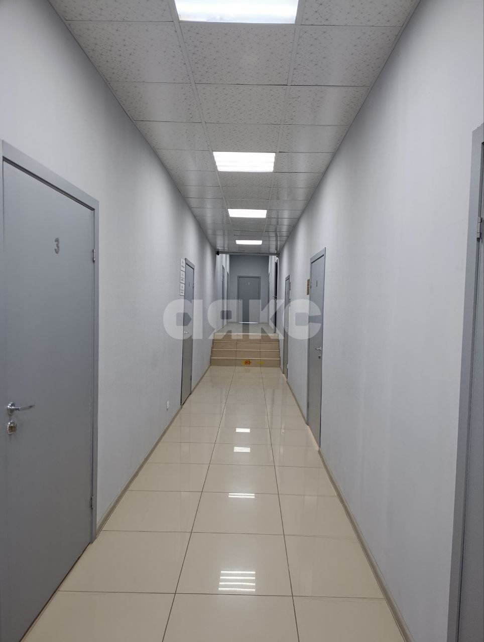 Фото №3: Коммерция 30 м² - Мариуполь, Жовтневый, б-р Богдана Хмельницкого