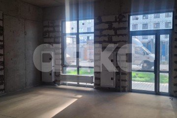 Фото №2: Коммерция 52 м² - Ростов-на-Дону, мкр. жилой комплекс Современник, ул. Зорге, 11