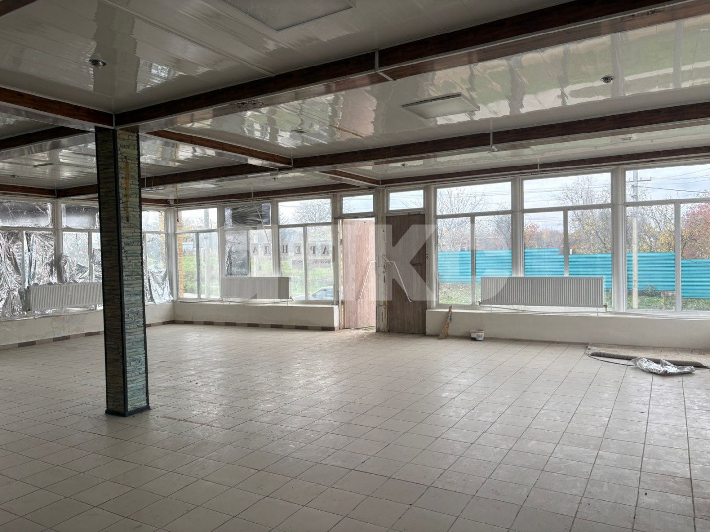 Фото №6: Коммерция 240 м² - Большие Салы, ул. Ленина, 7А