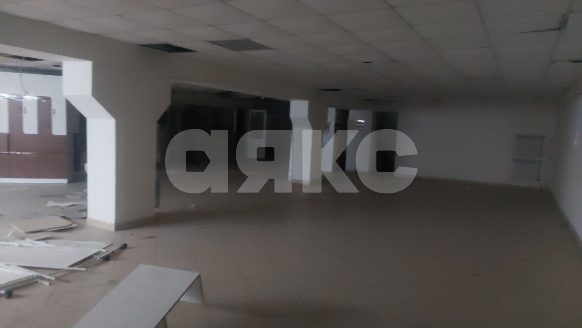 Фото №5: Коммерция 801 м² - Ростов-на-Дону, Нахичевань, ул. 1-я Линия, 74