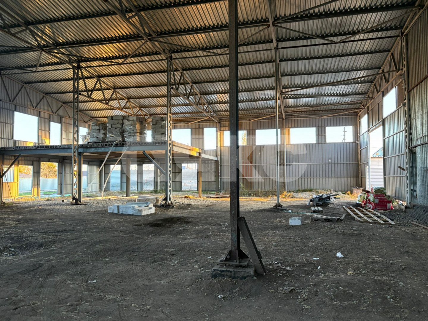 Фото №5: Коммерция 1300 м² - Ленинакан, ул. Дзержинского, 1И