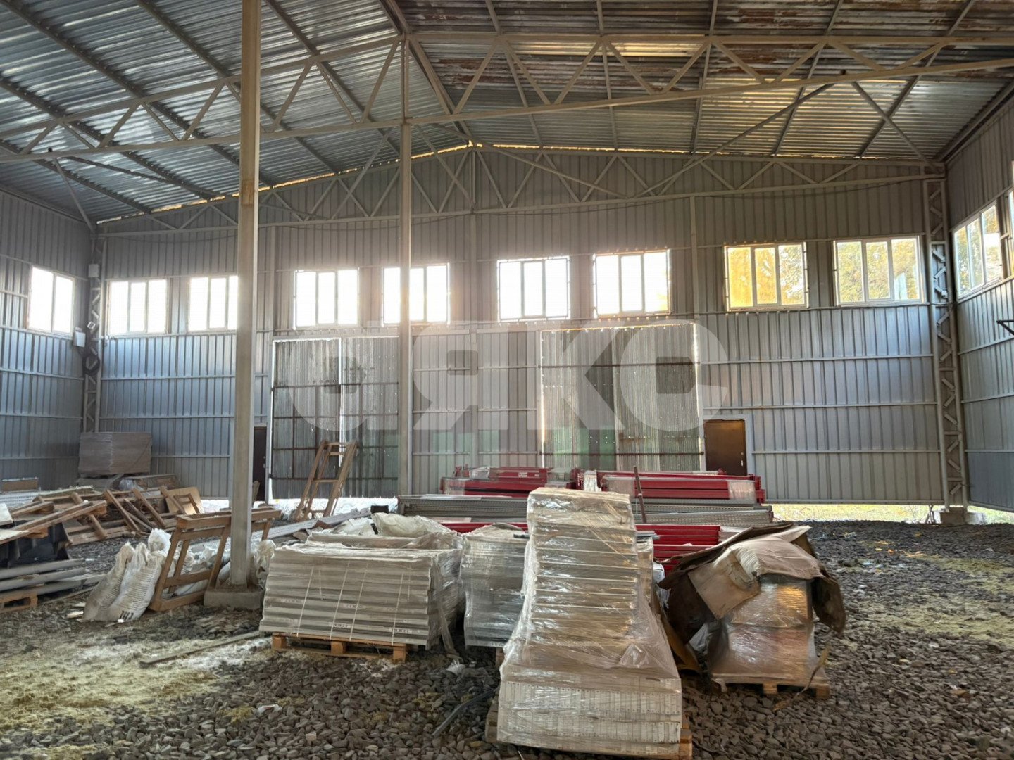 Фото №10: Коммерция 1300 м² - Ленинакан, ул. Дзержинского, 1И