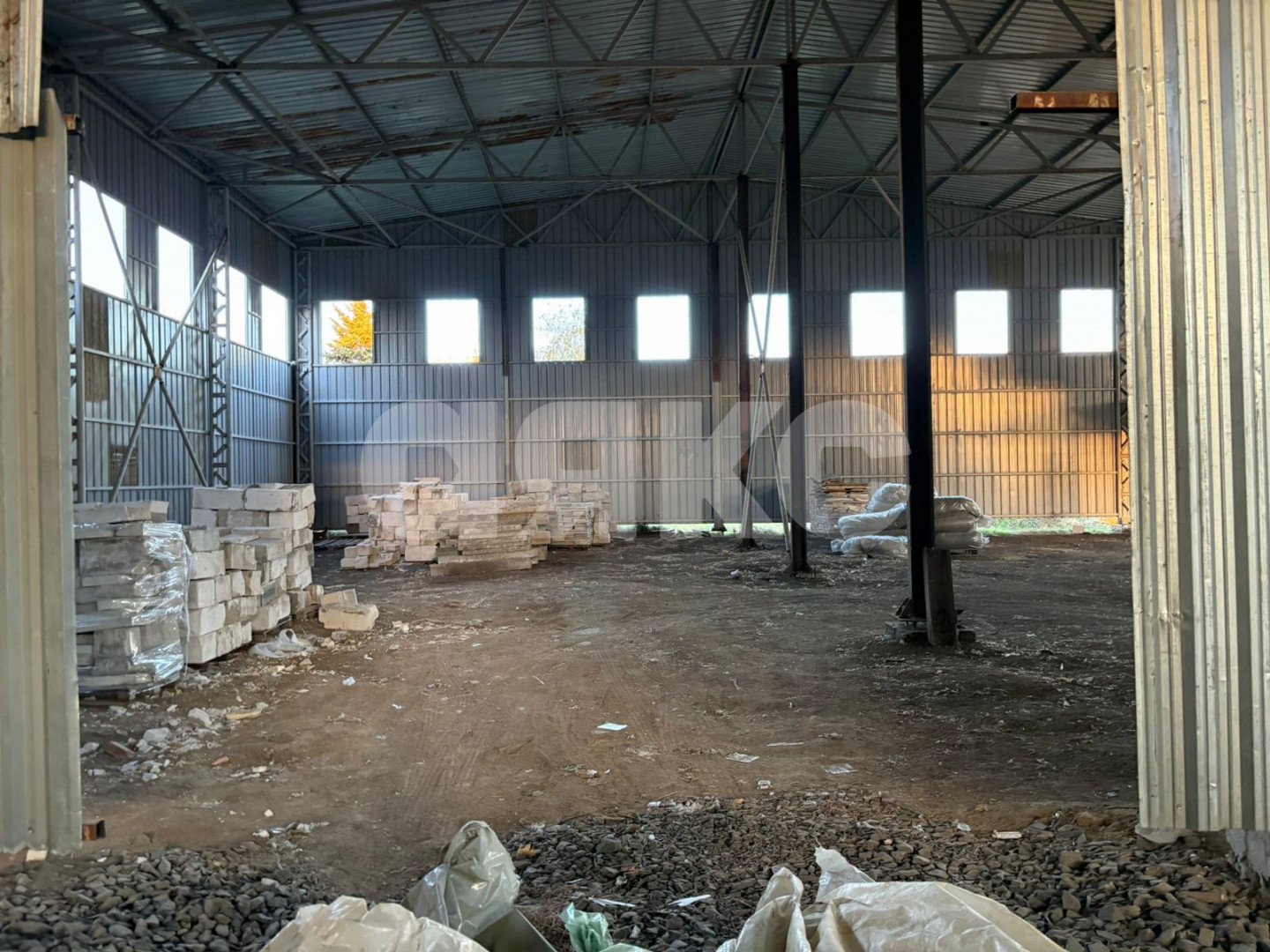 Фото №9: Коммерция 1300 м² - Ленинакан, ул. Дзержинского, 1И