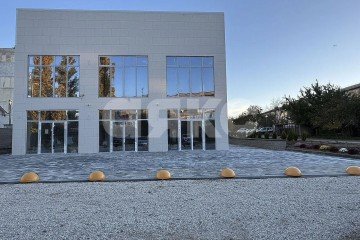 Фото №4: Коммерция 540 м² - Нижнегорский, ул. Гагарина, 4