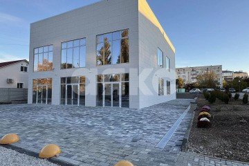 Фото №5: Коммерция 540 м² - Нижнегорский, ул. Гагарина, 4