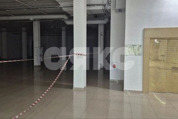 Фото №2: Коммерция 930 м² - Симферополь, мкр. Марьино, ул. Симферопольская, 31