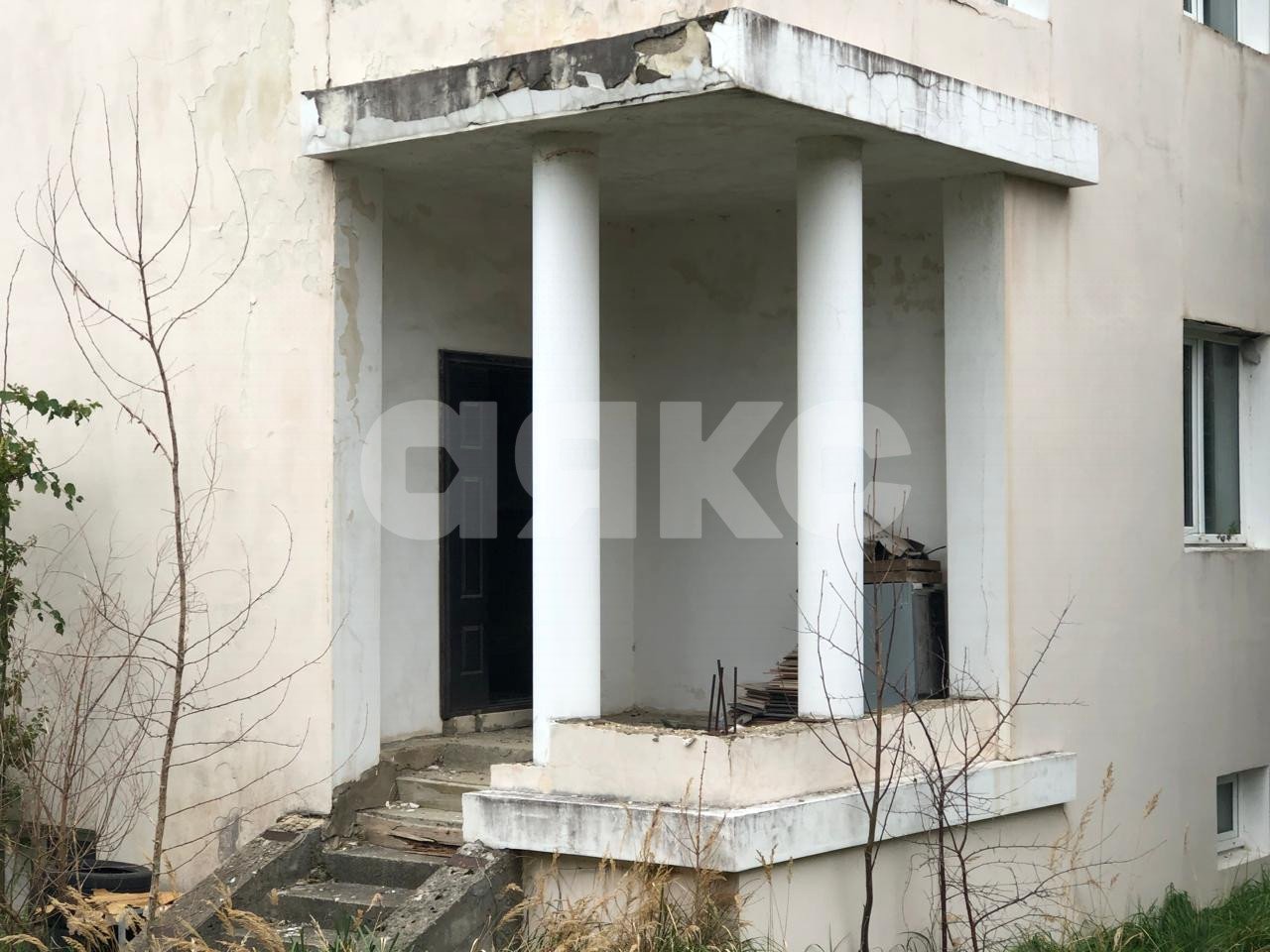 Фото №4: Дом 470 м² + 12 сот. - Ивановское, ул. 2-я линия, 97