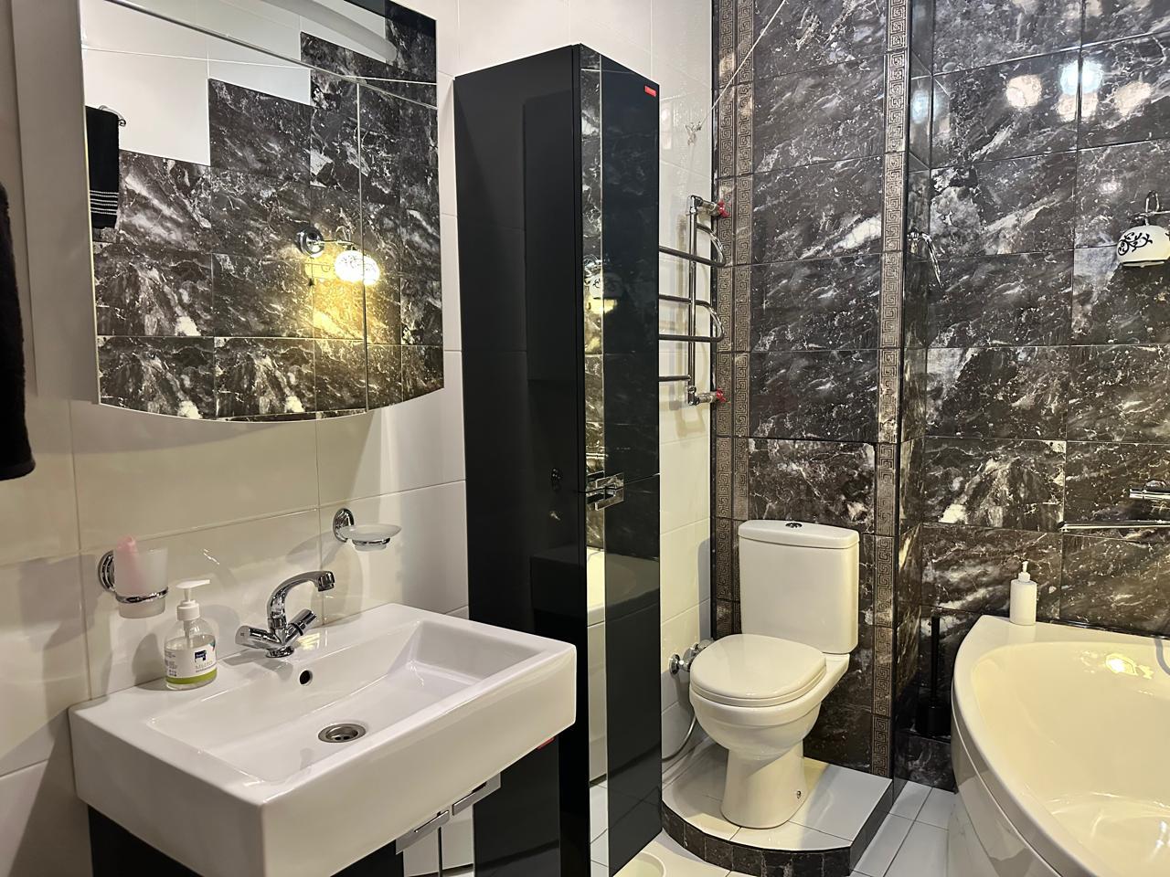 Фото №10: 2-комнатная квартира 68 м² - Краснодар, Карасунский внутригородской округ, мкр. Хлопчато-бумажный Комбинат, ул. Волжская, 54