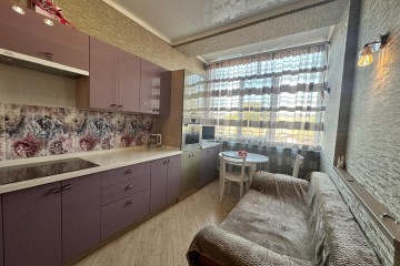 Фото №1: 2-комнатная квартира 68 м² - Краснодар, мкр. Хлопчато-бумажный Комбинат, ул. Волжская, 54