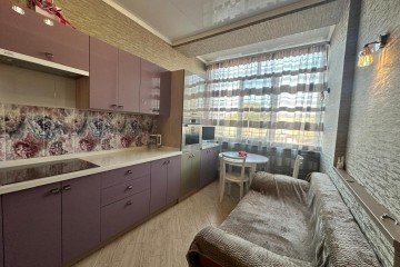 Фото №1: 2-комнатная квартира 68 м² - Краснодар, мкр. Хлопчато-бумажный Комбинат, ул. Волжская, 54