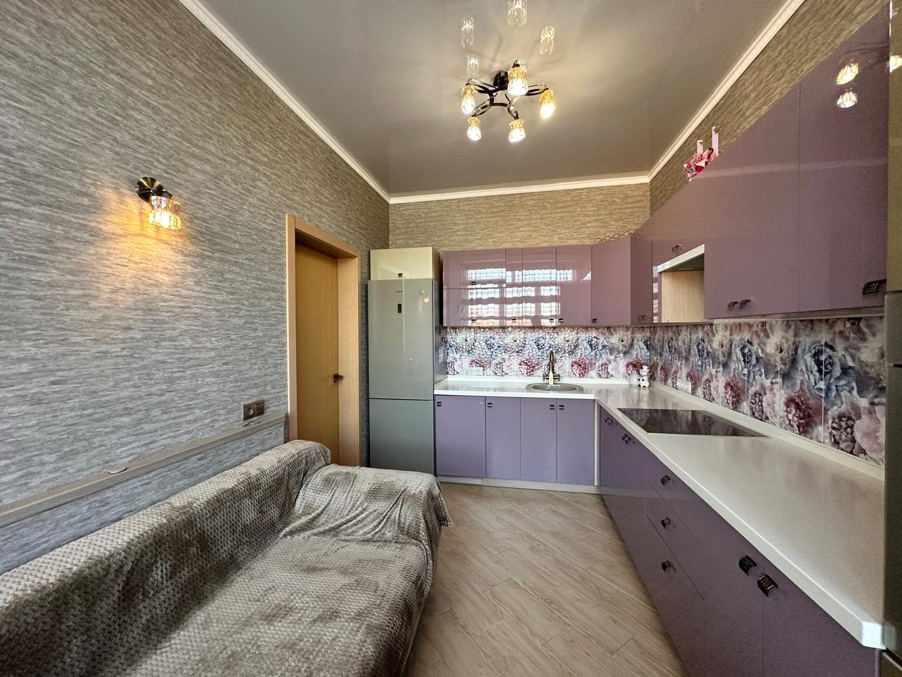 Фото №3: 2-комнатная квартира 68 м² - Краснодар, Карасунский внутригородской округ, мкр. Хлопчато-бумажный Комбинат, ул. Волжская, 54