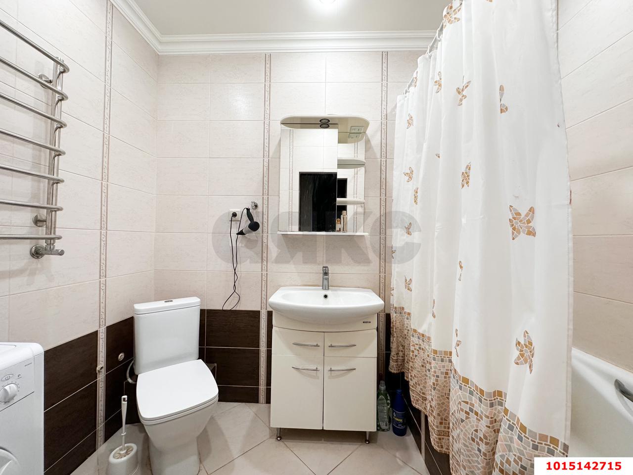 Фото №11: 2-комнатная квартира 64 м² - Краснодар, имени Петра Метальникова, ул. Петра Метальникова, 11