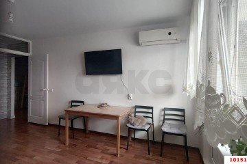 Фото №1: 2-комнатная квартира 74 м² - Краснодар, мкр. Молодёжный, ул. 3-я Целиноградская, 5