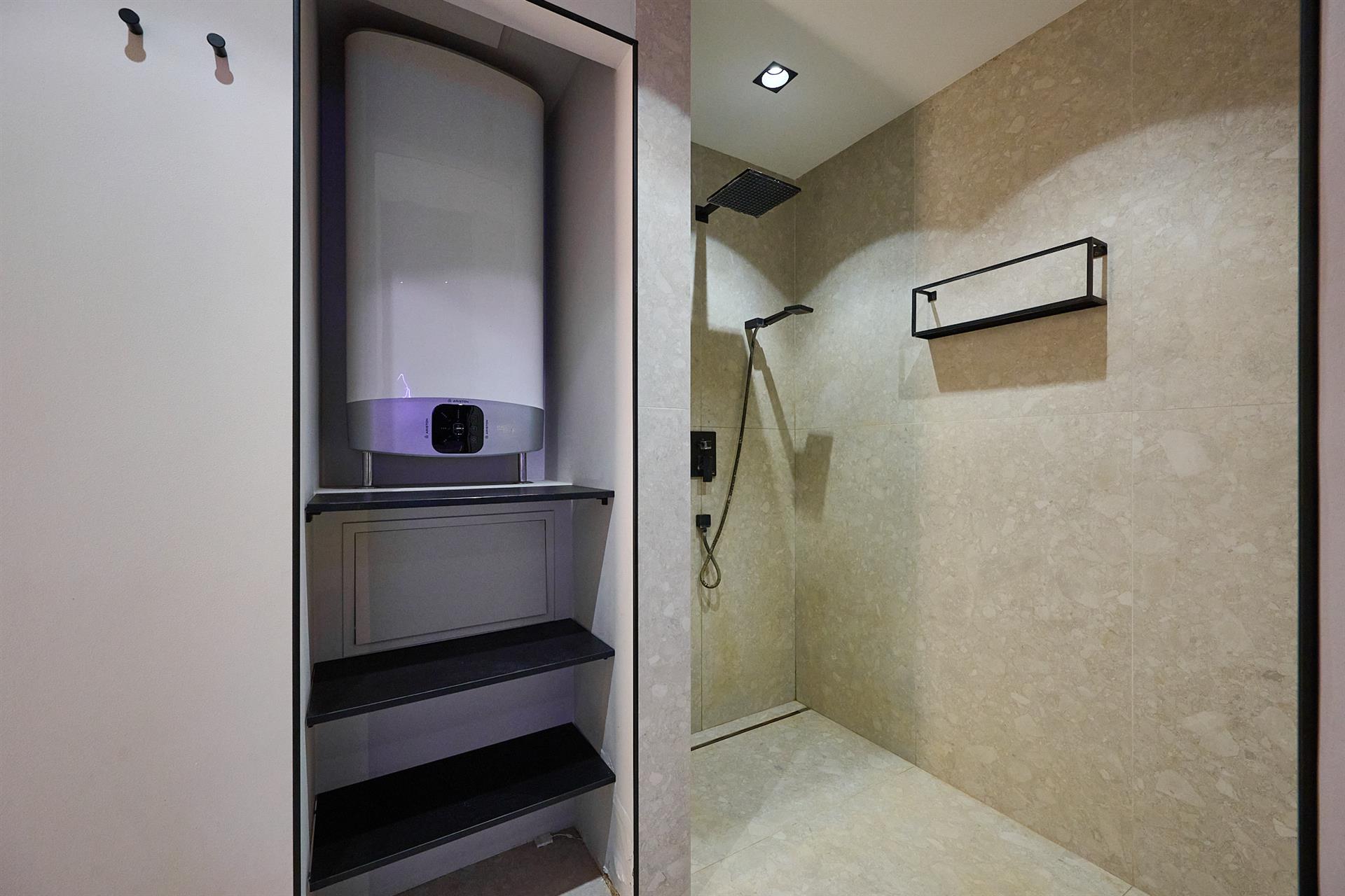 Фото №14: 2-комнатная квартира 89 м² - Краснодар, ЖК Тургенев, Западный внутригородской округ, жилой комплекс Маршал, Фестивальный, мкр. жилой комплекс Тургенев, ул. Дальняя, 8к2