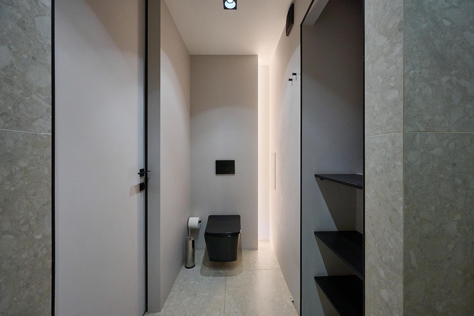 Фото №16: 2-комнатная квартира 89 м² - Краснодар, ЖК Тургенев, Западный внутригородской округ, жилой комплекс Маршал, Фестивальный, мкр. жилой комплекс Тургенев, ул. Дальняя, 8к2