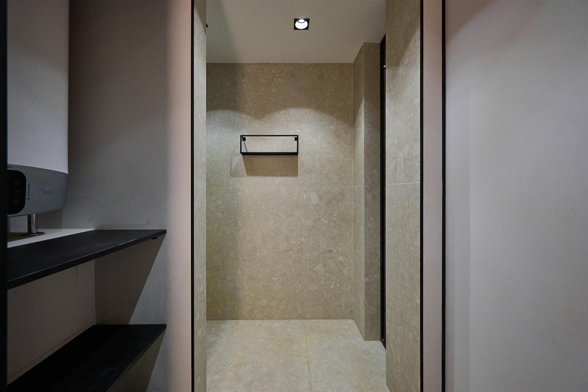 Фото №15: 2-комнатная квартира 89 м² - Краснодар, ЖК Тургенев, Западный внутригородской округ, жилой комплекс Маршал, Фестивальный, мкр. жилой комплекс Тургенев, ул. Дальняя, 8к2