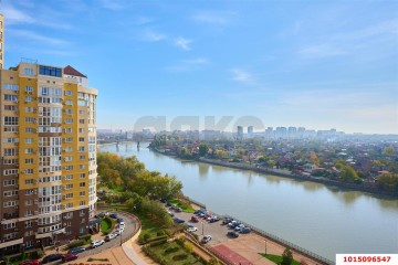 Фото №1: 3-комнатная квартира 129 м² - Краснодар, мкр. Западный внутригородской округ, ул. Кожевенная, 26