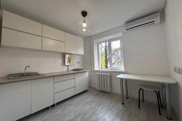 Фото №1: 1-комнатная квартира 30 м² - Краснодар, мкр. Прикубанский внутригородской округ, ул. Вавилова, 5