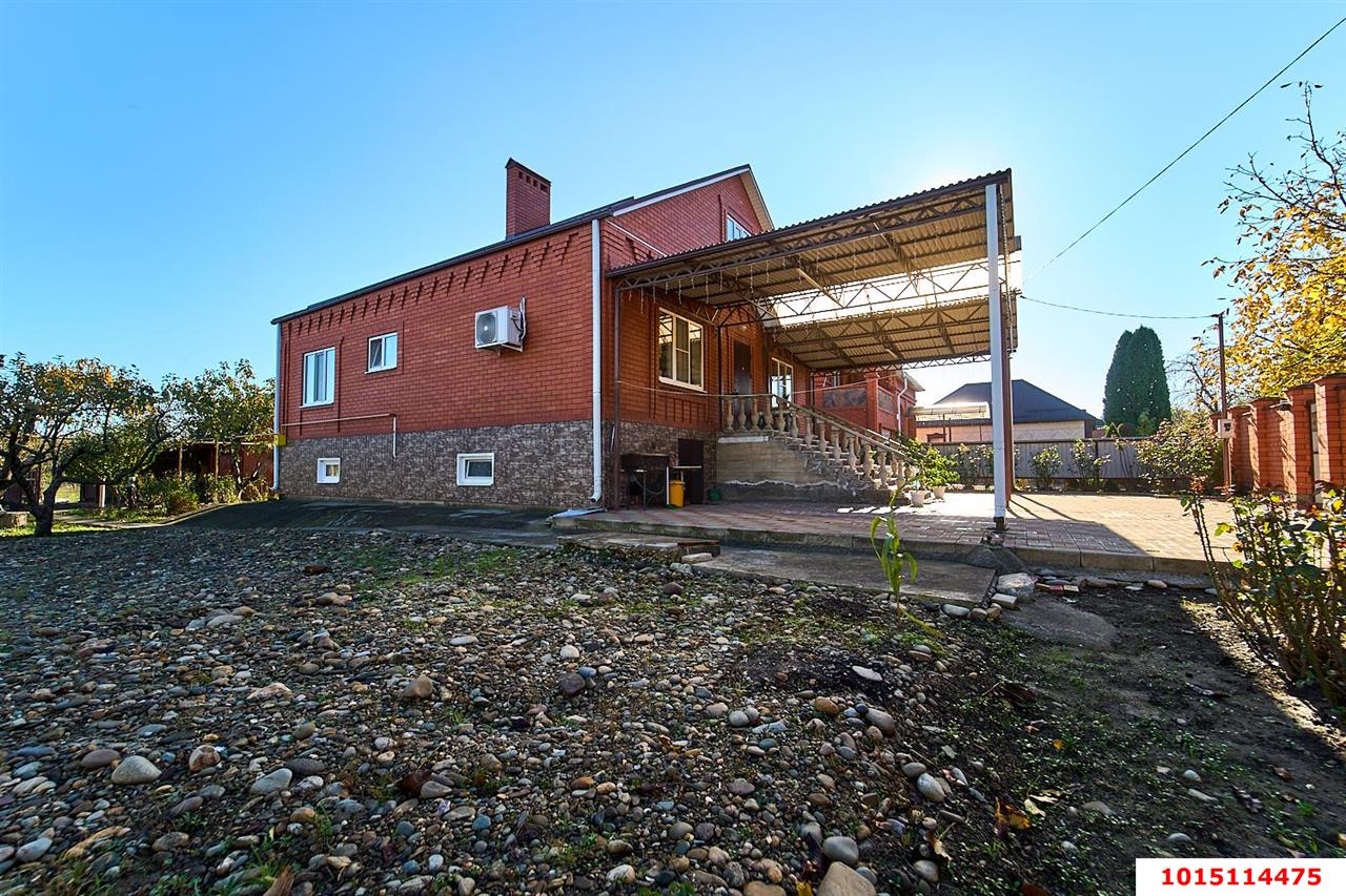 Фото №5: Дом 212 м² + 6.7 сот. - Белореченск, ул. Луценко, 120