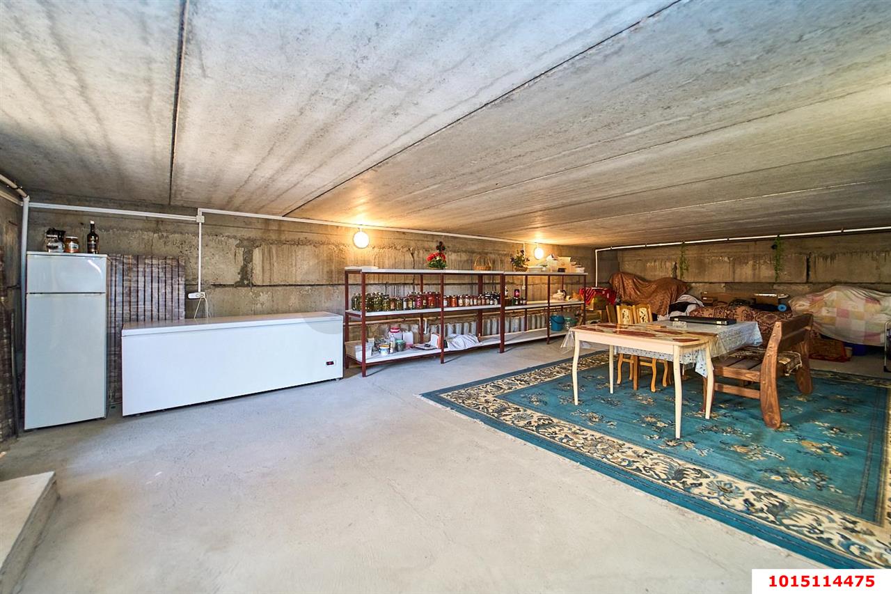 Фото №18: Дом 212 м² + 6.7 сот. - Белореченск, ул. Луценко, 120