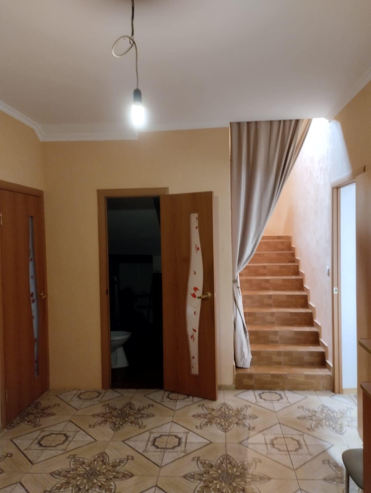 Фото №13: Дом 154 м² + 4 сот. - Новотитаровская, ул. 8 Марта, 25/3