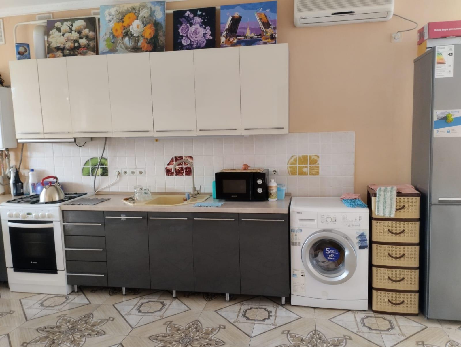 Фото №15: Дом 154 м² + 4 сот. - Новотитаровская, ул. 8 Марта, 25/3