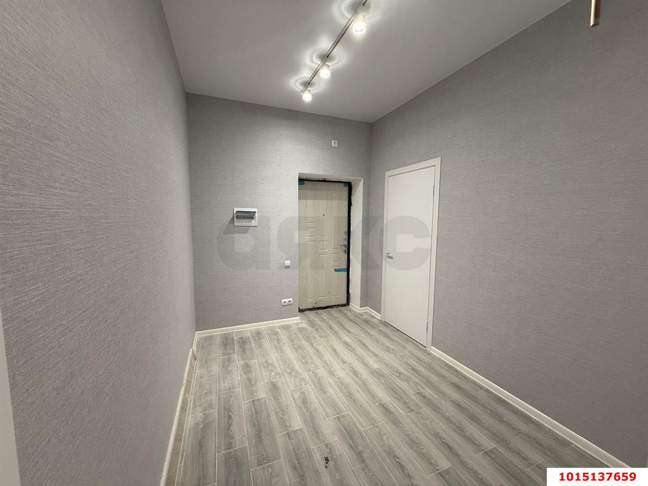 Фото №9: Дом 96 м² + 3 сот. - Южный, коттеджный  Южная столица, ул. Ейская, 38