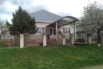 Фото №1: Дом 150 м² - Болгов, ул. Советская, 33