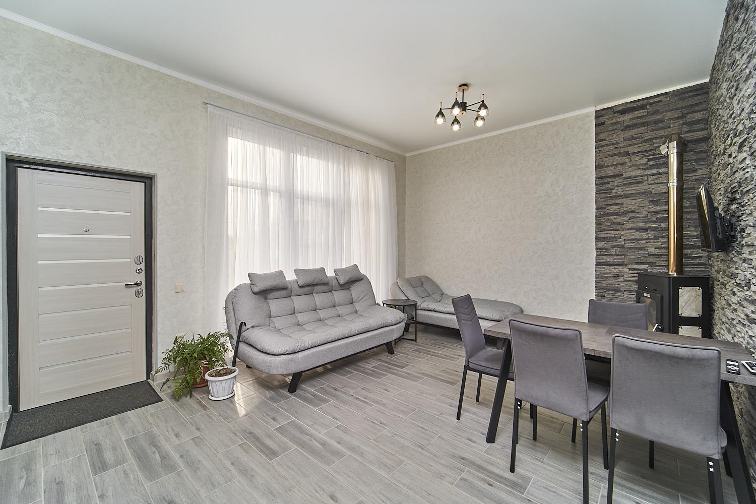 Фото №11: Дом 123 м² + 21.75 сот. - Новодмитриевская, ул. Набережная, 47