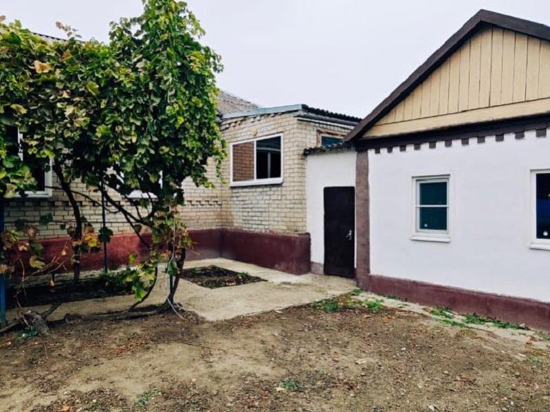 Фото №1: Дом 80 м² + 18.5 сот. - Новоплатнировская, ул. Кирпичная