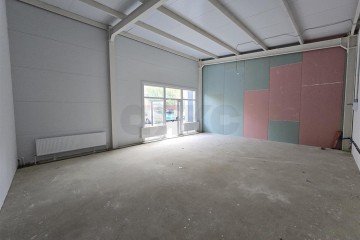 Фото №3: Торговое помещение 59 м² - Краснодар, мкр. Камвольно-суконный Комбинат, ул. 1-я Заречная, 56