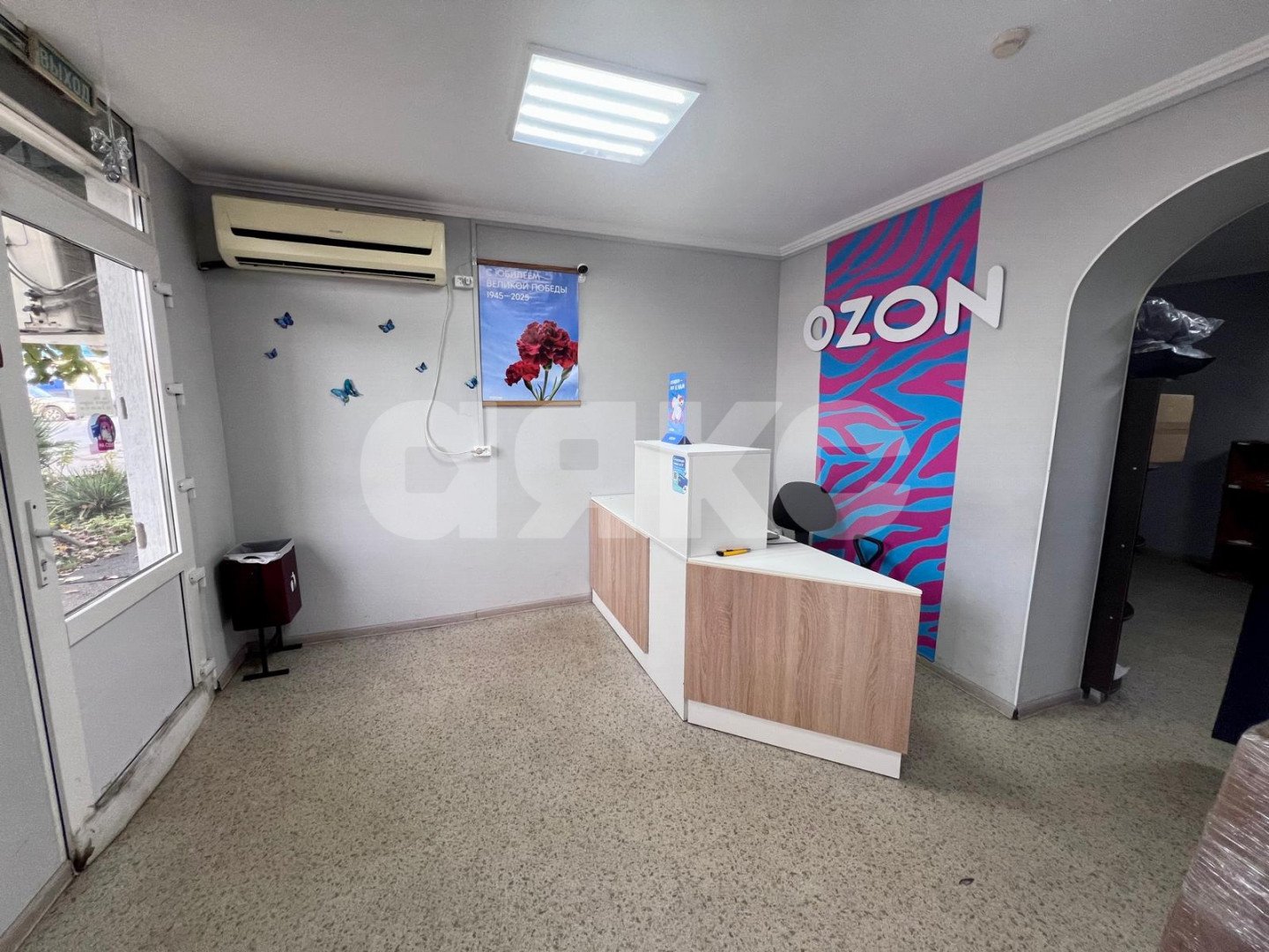 Фото №2: Коммерция 38 м² - Майкоп, Западный, ул. Жени Попова, 84