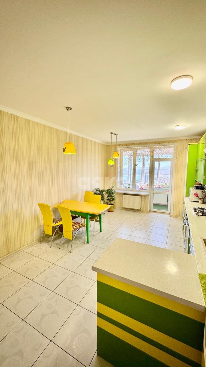 Фото №11: 2-комнатная квартира 67 м² - Симферополь, Киевский, ул. Нестерова, 58