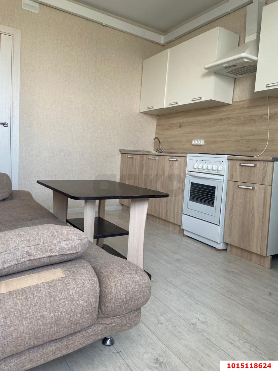 Фото №2: 1-комнатная квартира 40 м² - Краснодар, жилой комплекс Квартал № 6, ул. Генерал-лейтенанта Александра Сапрунова, 15