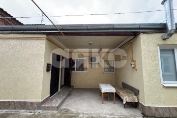 Фото №2: Таунхаус 58 м² - Армавир, мкр. Оптика, ул. имени Маршала Жукова