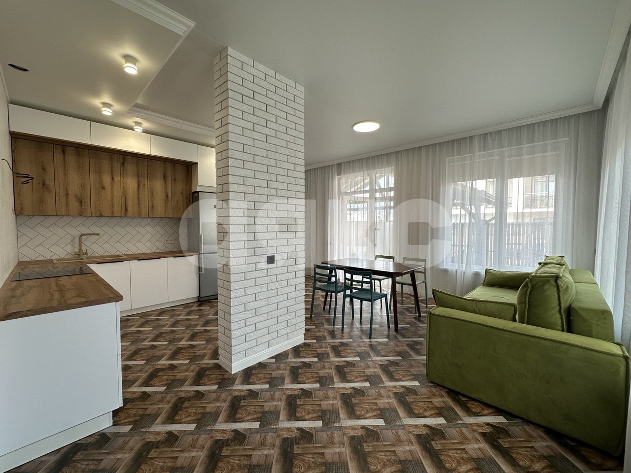 Фото №3: Дуплекс 170 м² + 1.5 сот. - Геленджик, Высокий Берег, ул. Рыбникова, 50к1