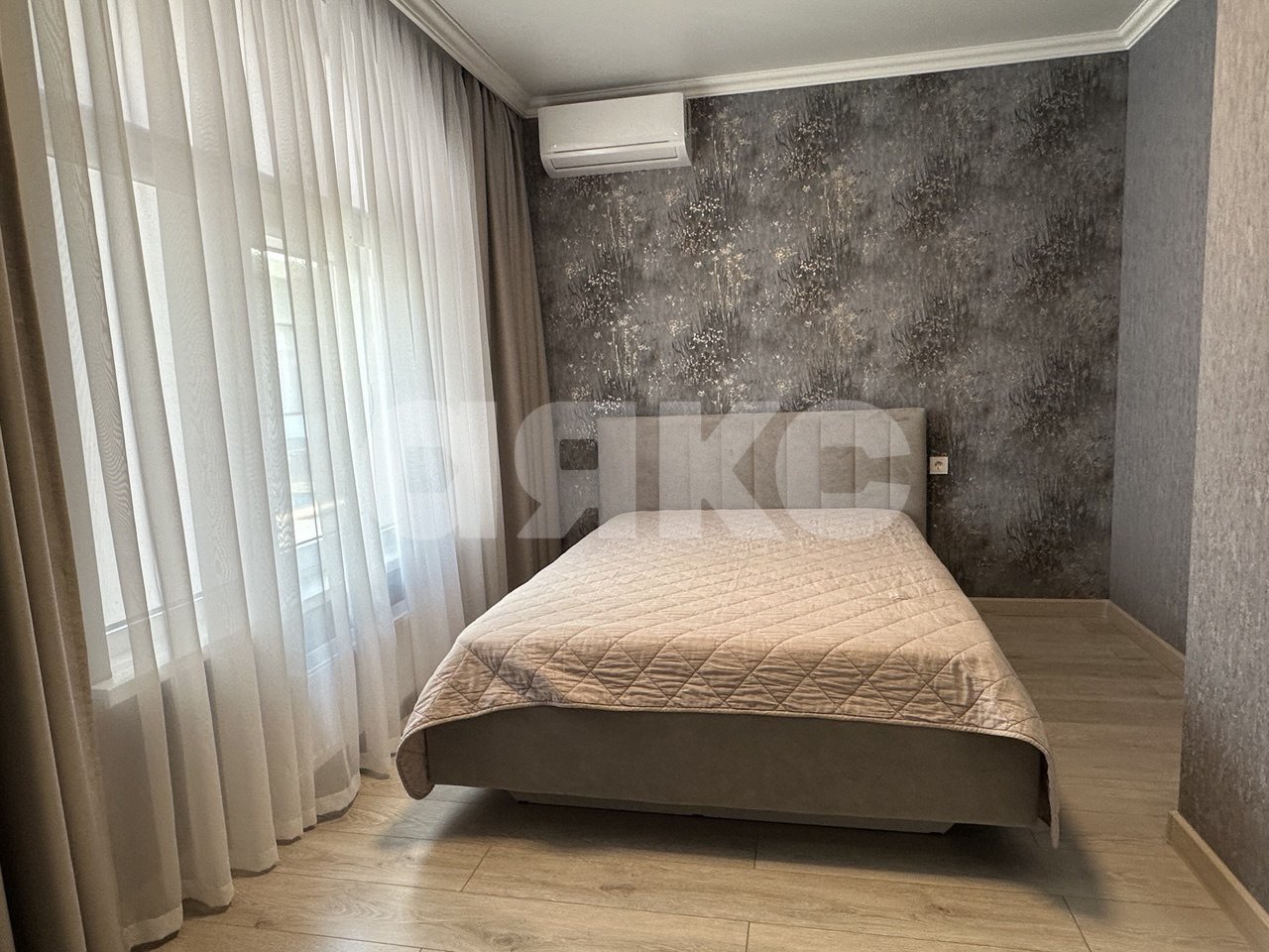 Фото №9: Дуплекс 170 м² + 1.5 сот. - Геленджик, Высокий Берег, ул. Рыбникова, 50к1