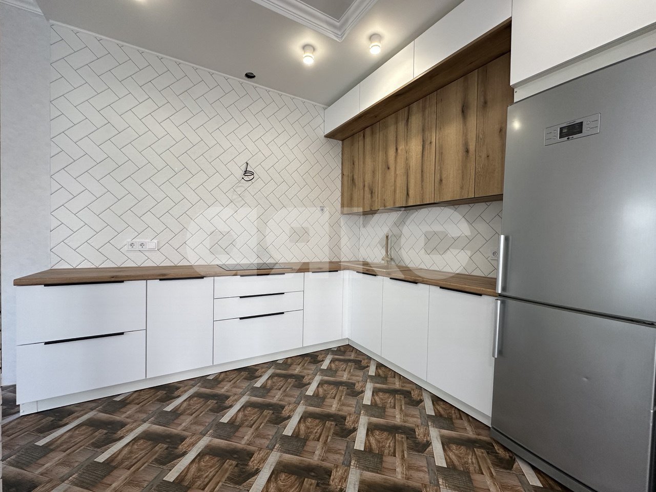 Фото №5: Дуплекс 170 м² + 1.5 сот. - Геленджик, Высокий Берег, ул. Рыбникова, 50к1