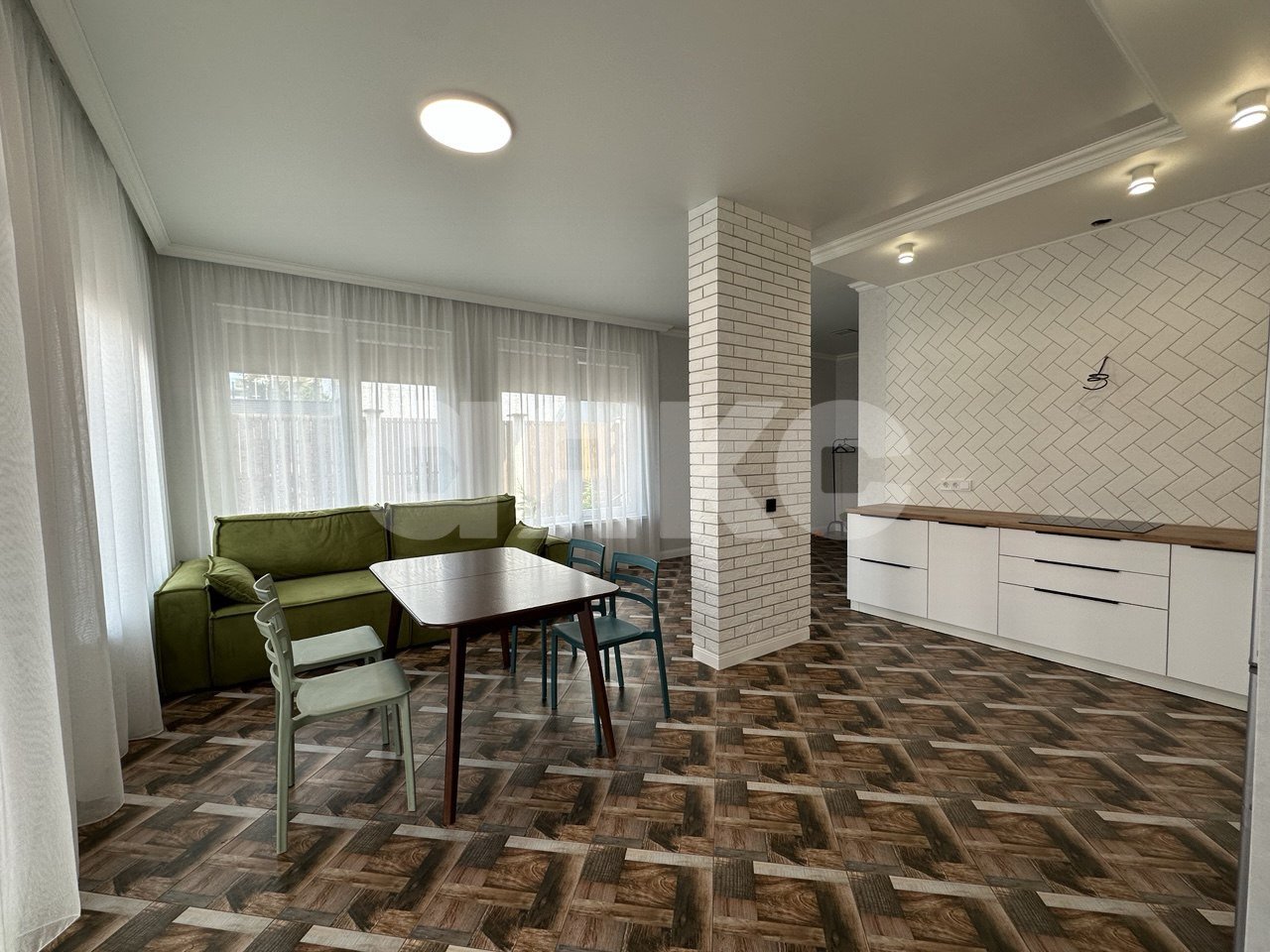 Фото №4: Дуплекс 170 м² + 1.5 сот. - Геленджик, Высокий Берег, ул. Рыбникова, 50к1