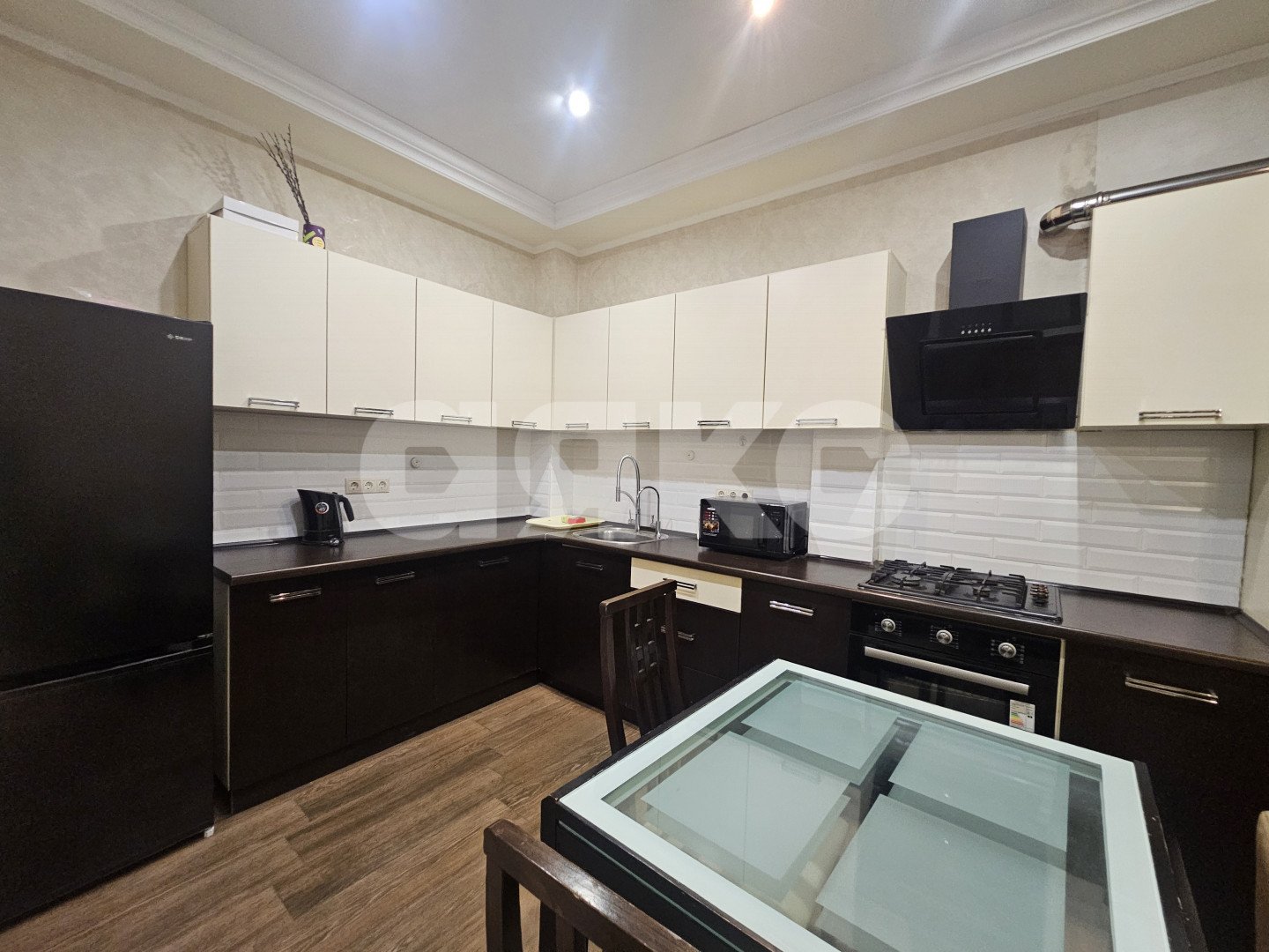 Фото №1: 2-комнатная квартира 57 м² - Геленджик, ул. Вишнёвая, 51