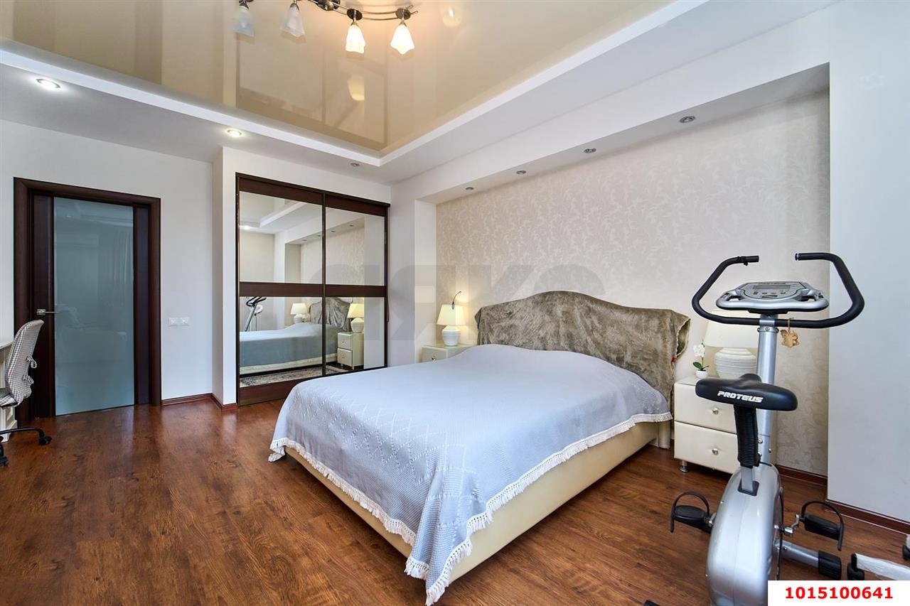 Фото №2: 3-комнатная квартира 96 м² - Краснодар, Фестивальный, ул. Гагарина, 232