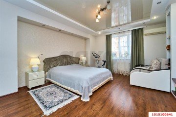 Фото №1: 3-комнатная квартира 96 м² - Краснодар, мкр. Фестивальный, ул. Гагарина, 232