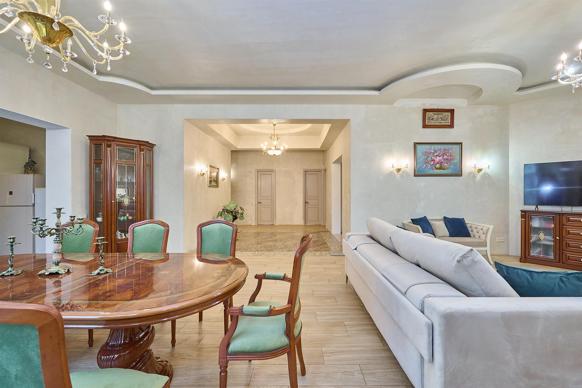 Фото №12: Дом 229 м² + 7.25 сот. - Краснодар, Прикубанский внутригородской округ, мкр. Сады Калинина, ул. Средняя, 32/5