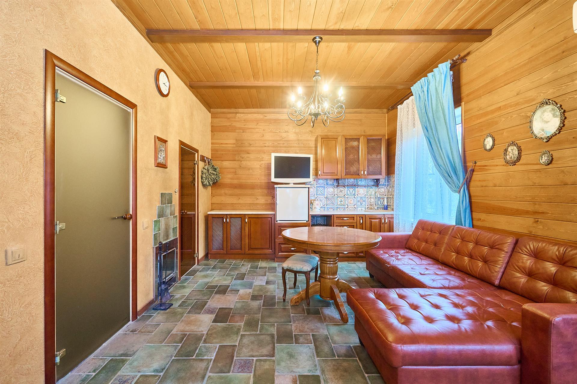 Фото №24: Дом 229 м² + 7.25 сот. - Краснодар, Прикубанский внутригородской округ, мкр. Сады Калинина, ул. Средняя, 32/5