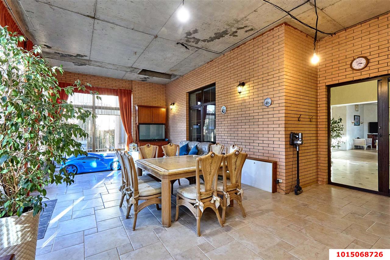 Фото №12: Дом 229 м² + 7.25 сот. - Краснодар, Сады Калинина, ул. Средняя, 32/5